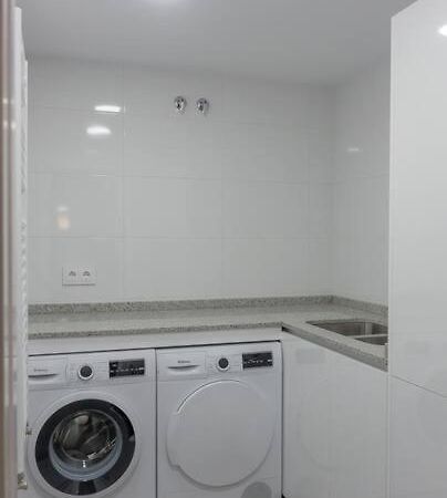 Sakura Homes Ponferrada Centro 8 Plazas Exteriér fotografie