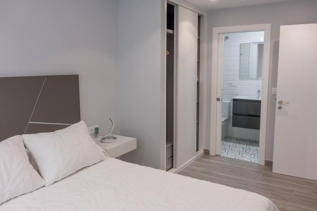 Sakura Homes Ponferrada Centro 8 Plazas Exteriér fotografie