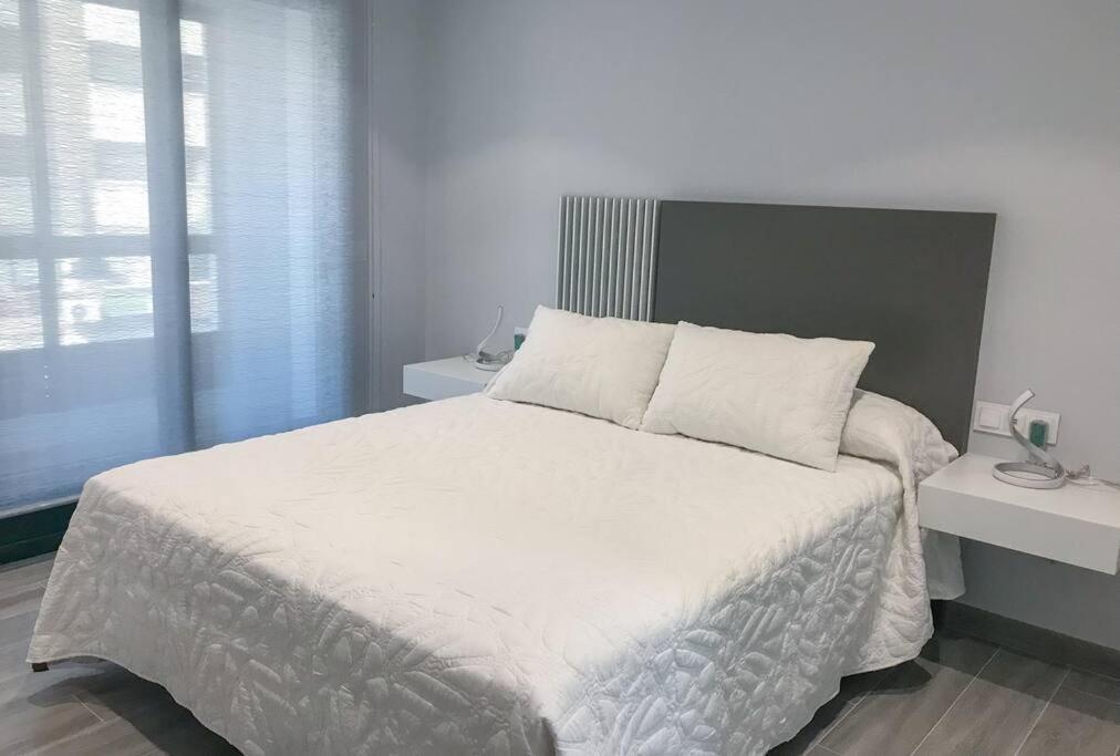 Sakura Homes Ponferrada Centro 8 Plazas Exteriér fotografie